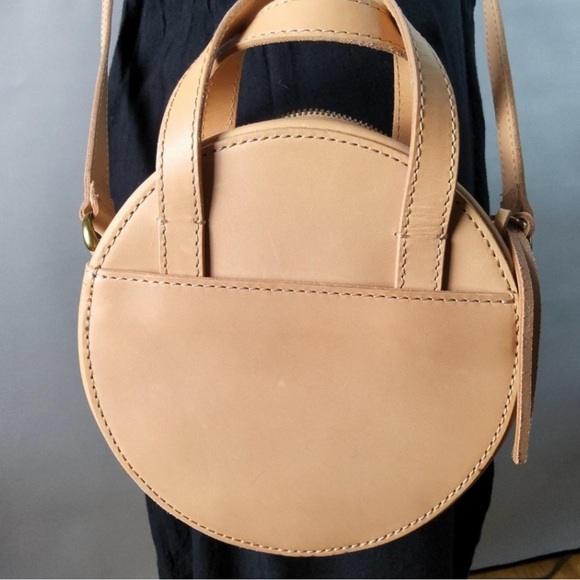 MADEWELL Beige Leather Round Purse THE JUNO Circle Crossbody Bag WesternCore - Picture 7 of 7